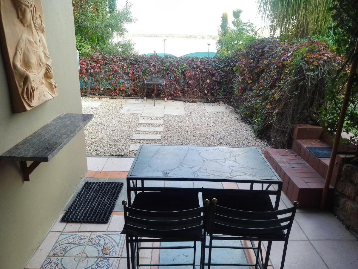 Marina Views Guesthouse Hartbeespoort Kültér fotó